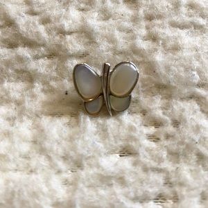 Mother of Pearl & 925 Silver Butterfly 🦋 Pendant